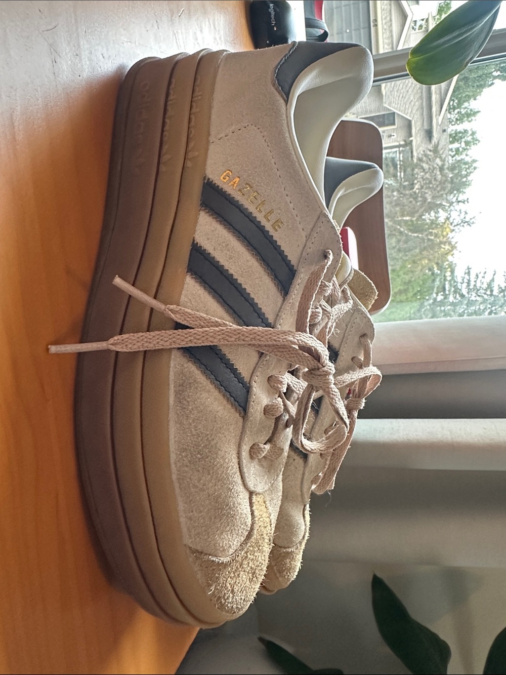 Adidas Gazelle women Suede Sneakers in Beige with Navy Stripes platform sole